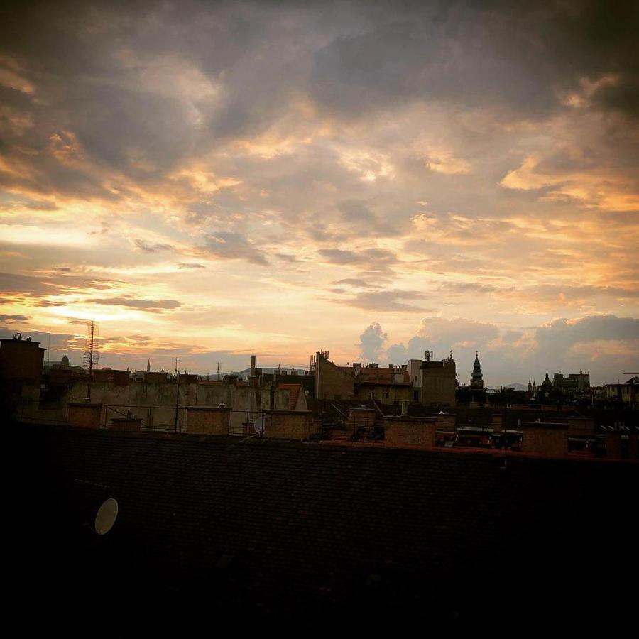 Erkel Rooftop Suites Budapeste Exterior foto