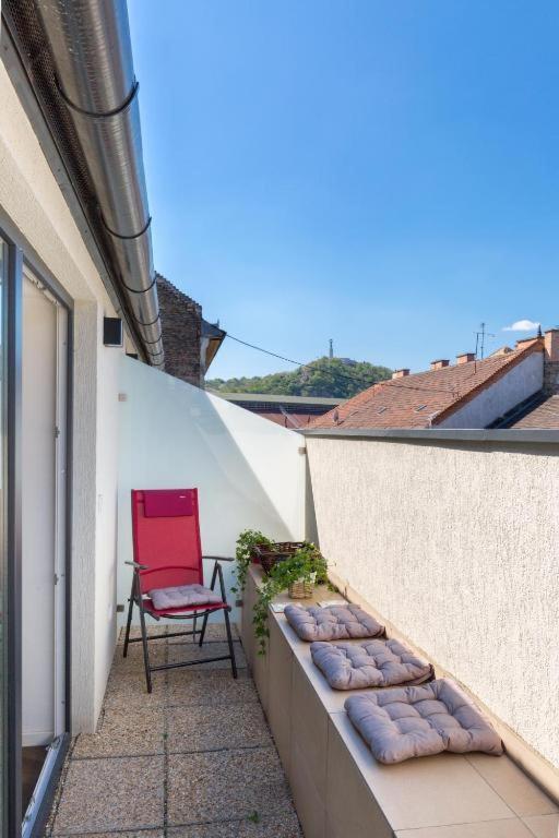 Erkel Rooftop Suites Budapeste Exterior foto