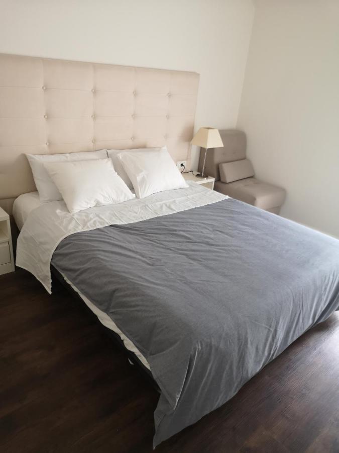 Erkel Rooftop Suites Budapeste Exterior foto